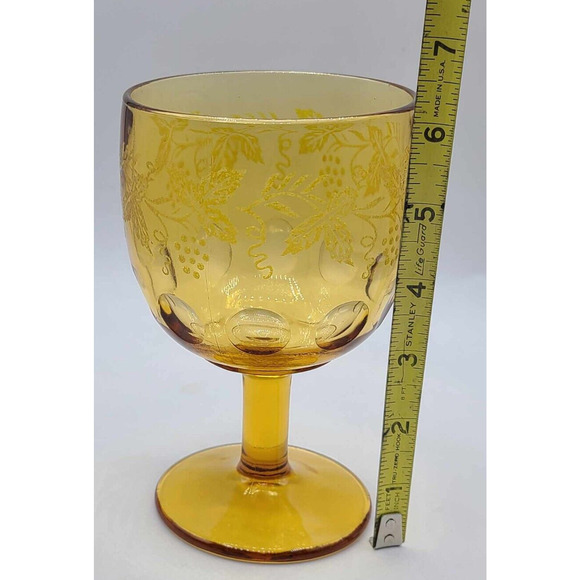 VTG Indiana Glass Amber Embossed Grapevine Thumbprint Goblet - Picture 2 of 8